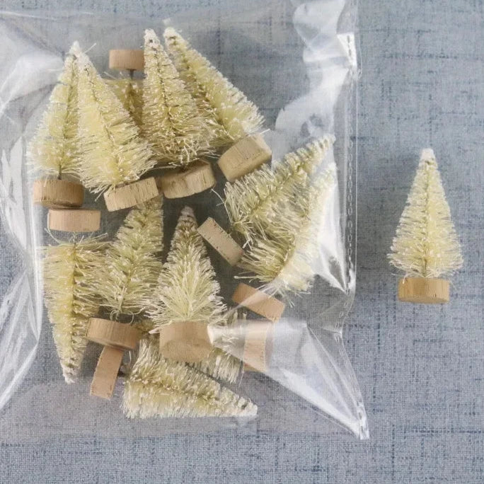 Light Gold Mini Christmas Tree DIY