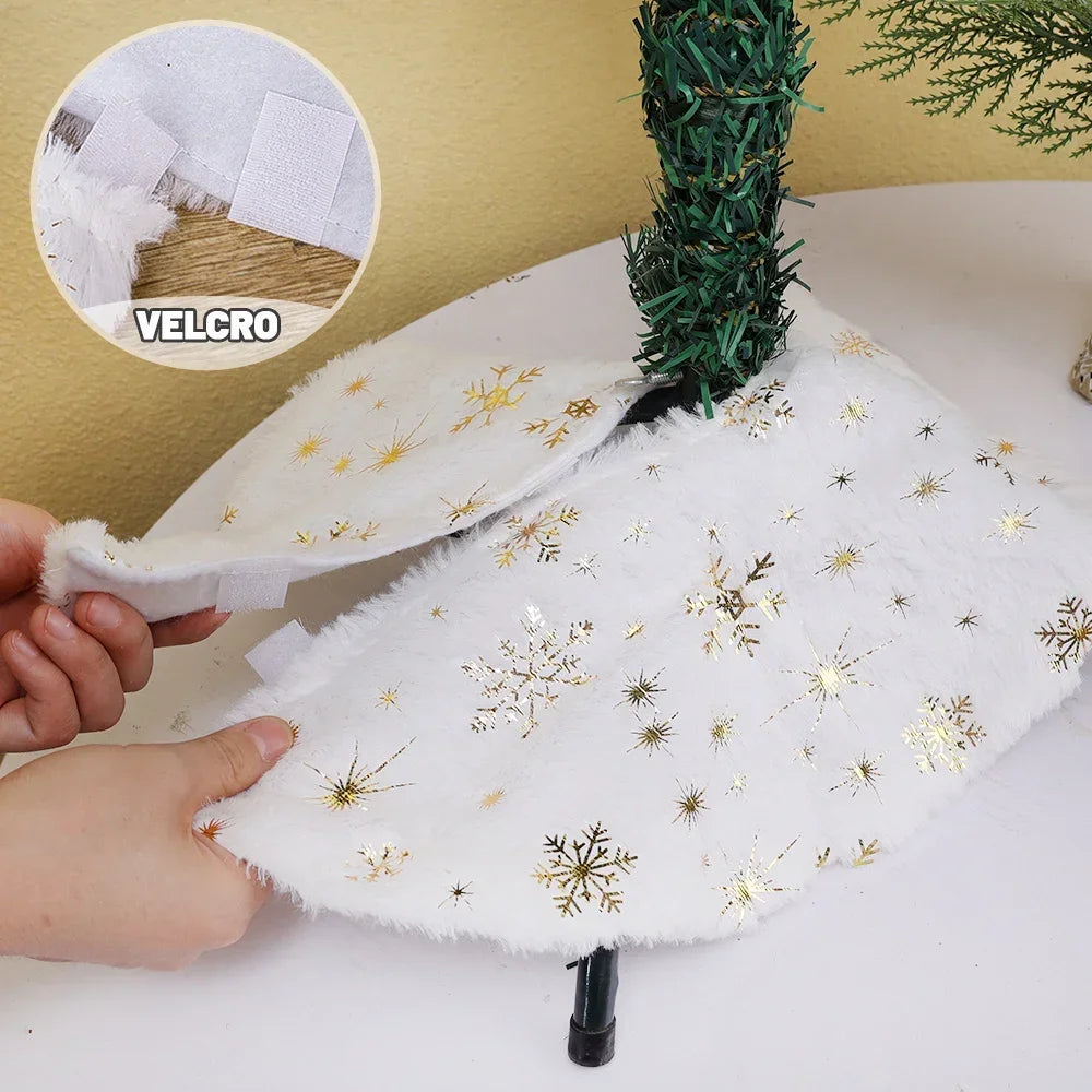 Small Christmas Tree skirt Faux Fur golden snowflake