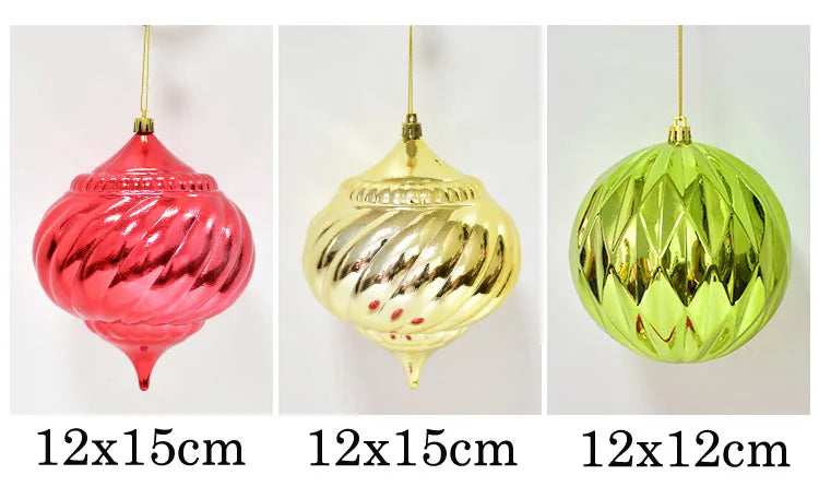 Traditional Christmas Decorations Red Gold Green